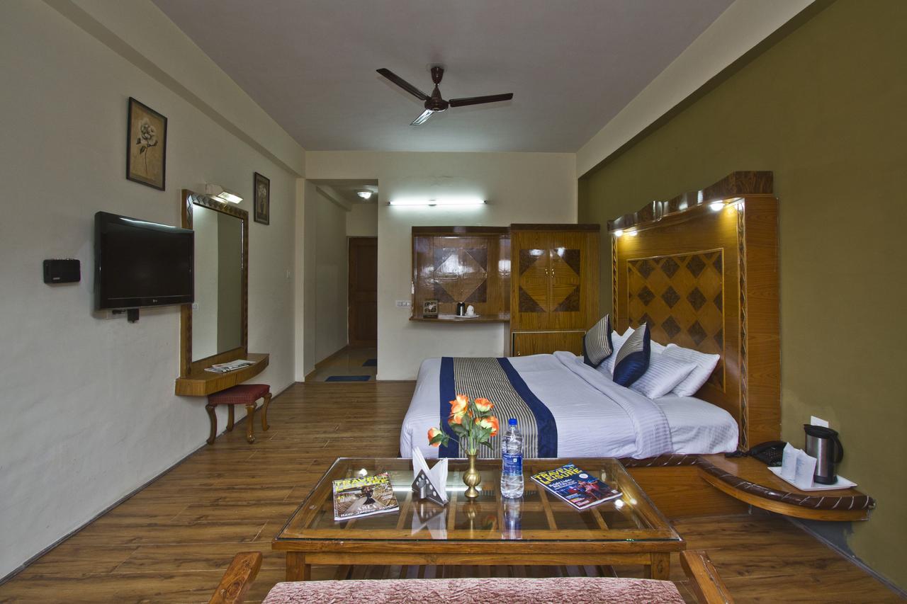 Hotel Park Residency Manāli Екстериор снимка
